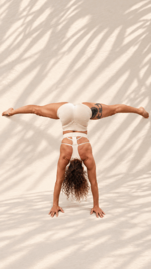 AURA Set Crop Top Dune (Crop top+Short Pulse)
